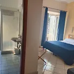 Relais Raffaele By Emilia Bed & Breakfast 3*