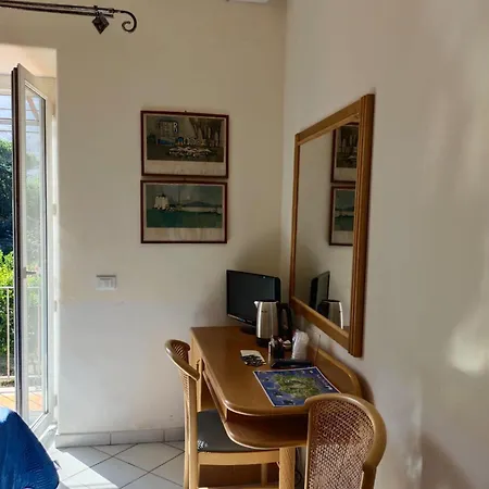 Relais Raffaele By Emilia Bed and breakfast *