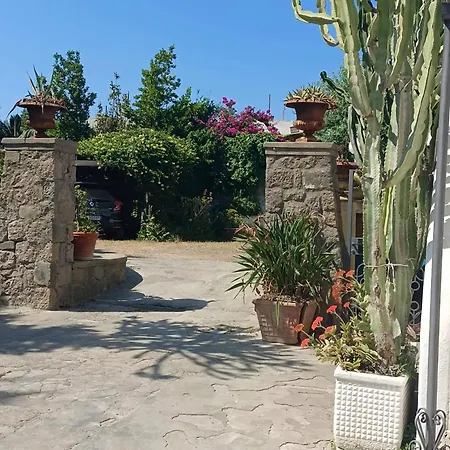 Relais Raffaele By Emilia * Isquia