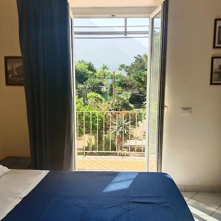 Relais Raffaele By Emilia Bed and breakfast *