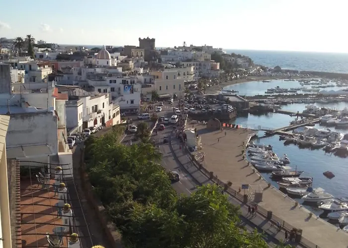 Relais Raffaele By Emilia Отель типа 