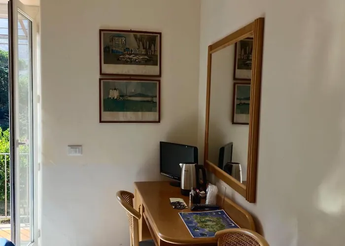 Relais Raffaele By Emilia Отель типа 