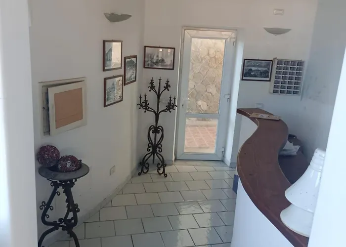 Relais Raffaele By Emilia Отель типа 